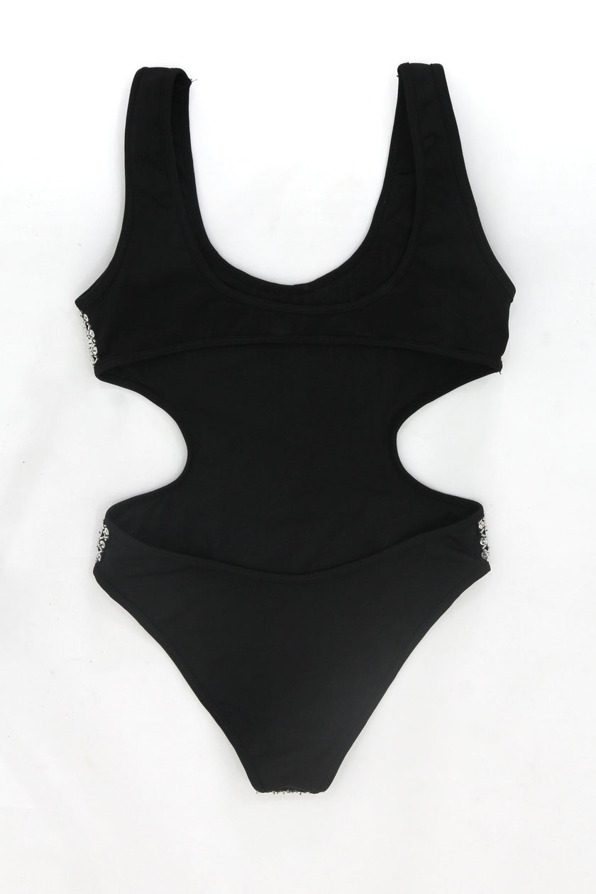 One piece Glam Black