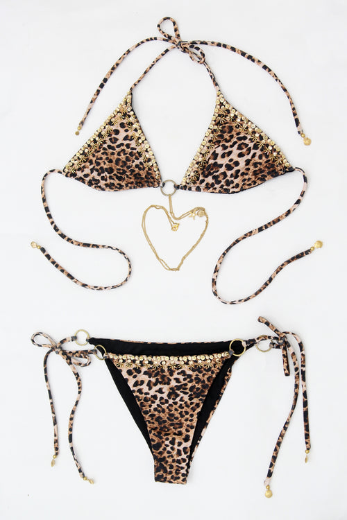 Bikini Leo
