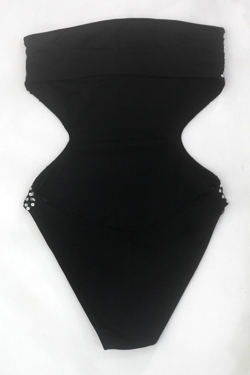 One piece Crystal black